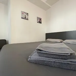 https://san-valentino-house.hotelinveneto.com