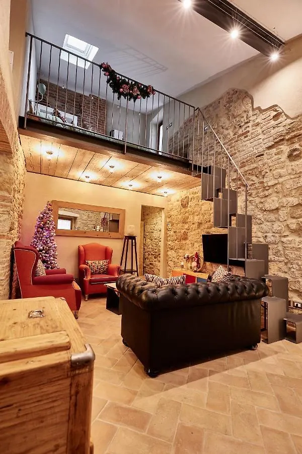 La Civetta, Montepulciano Apartment In Historical Center, Free Wifi 0*,  Italy